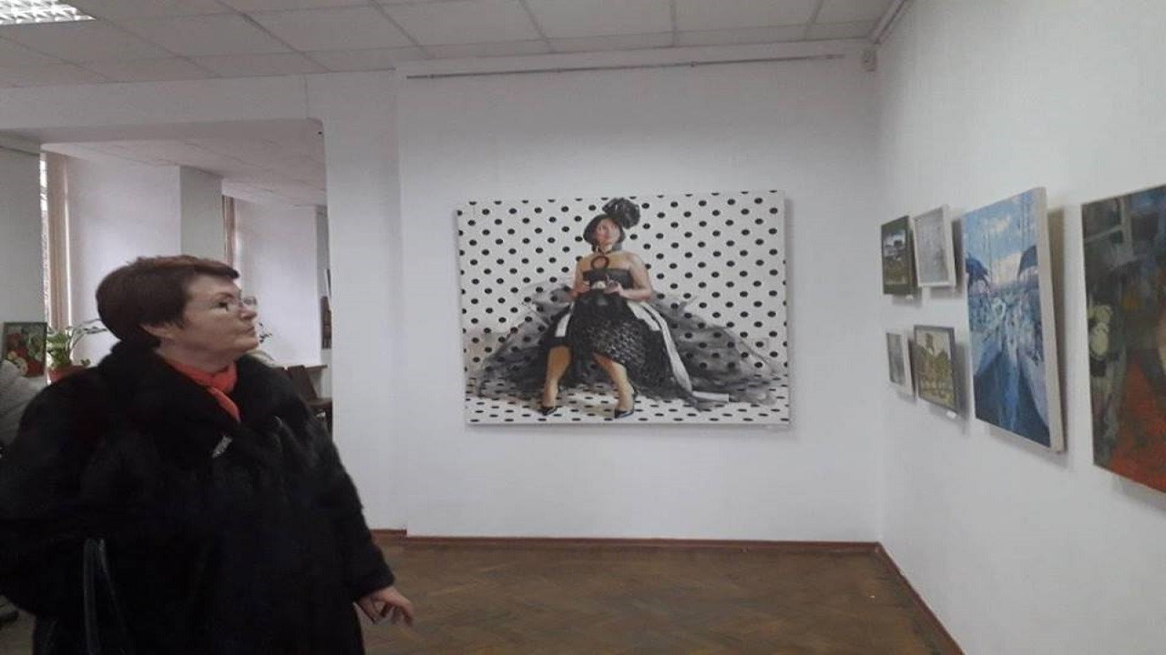 За мить до весни: у Херсоні відкрилась виставка жіночого мистецтва (ФОТО)